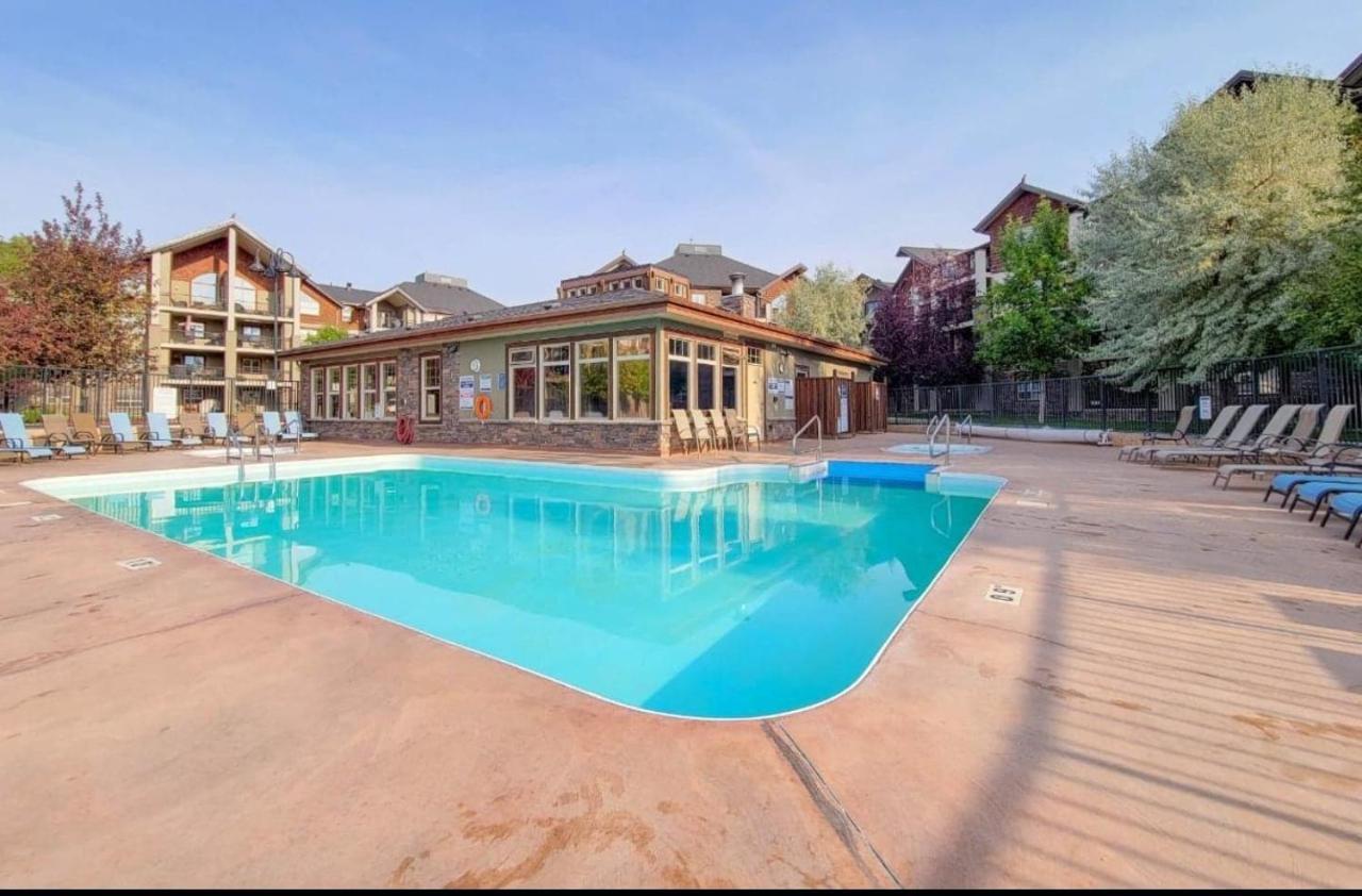 Mountain Getaway Condo - 5 Min Walk To The Beach! Инвермор Екстериор снимка