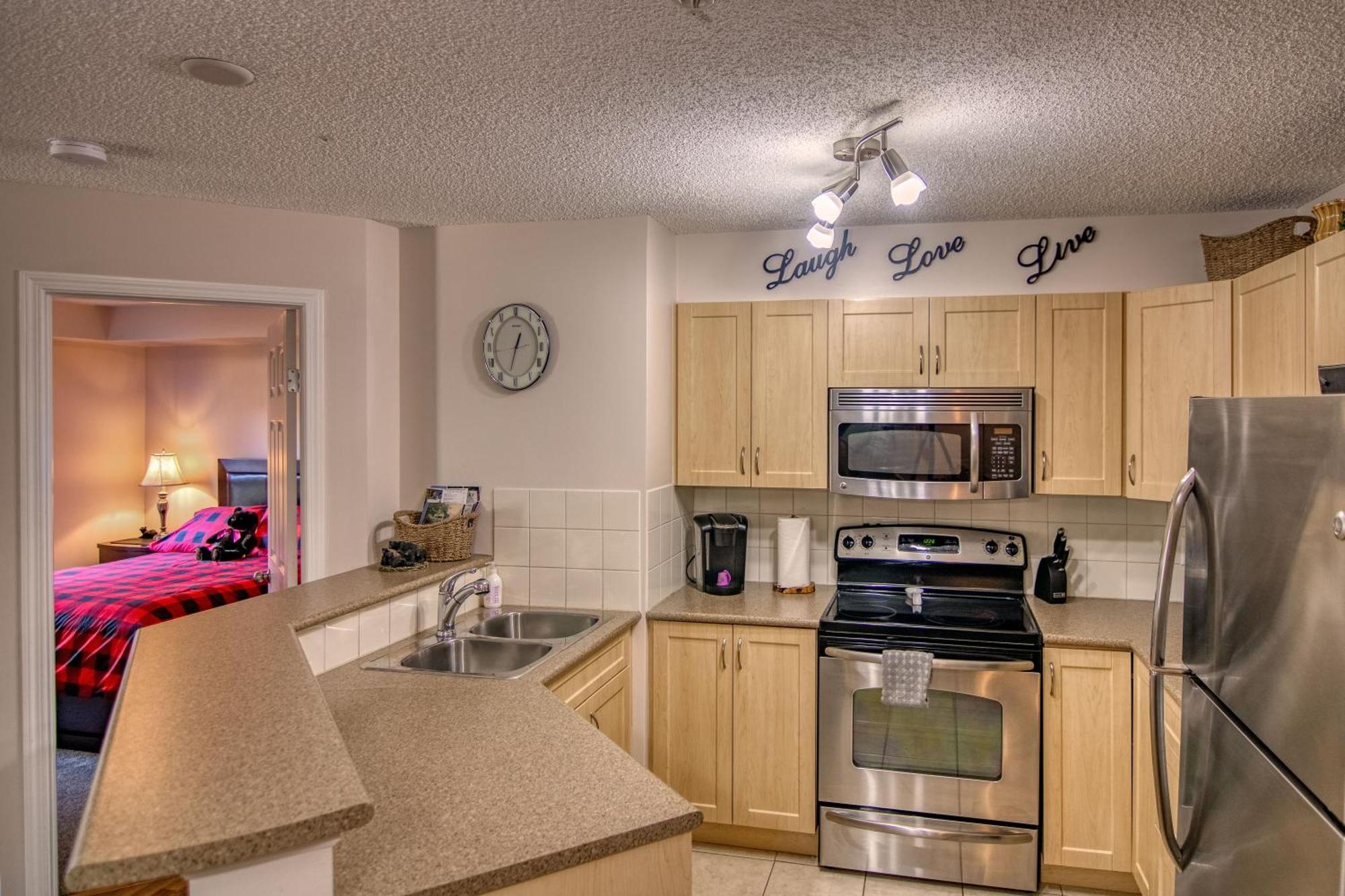 Mountain Getaway Condo - 5 Min Walk To The Beach! Инвермор Екстериор снимка