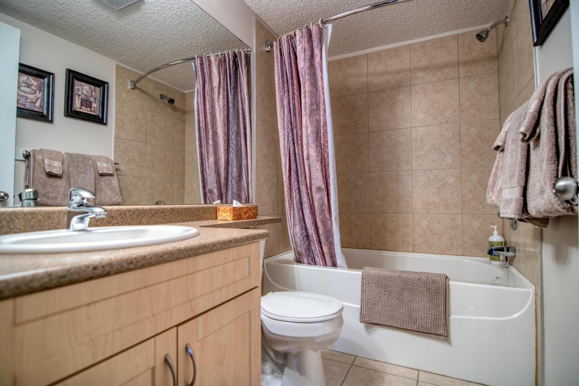 Mountain Getaway Condo - 5 Min Walk To The Beach! Инвермор Екстериор снимка